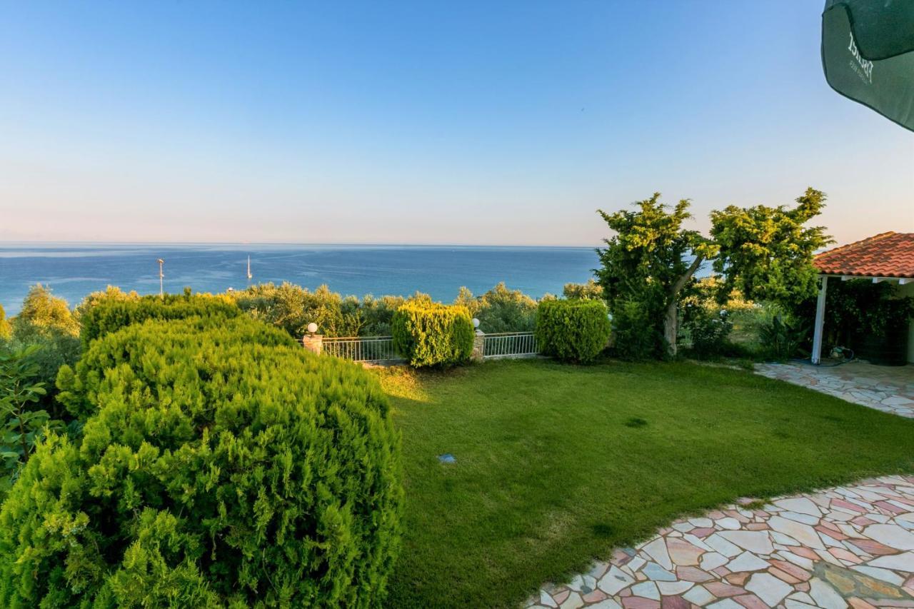 Koroni Zaga Beach- Seaside Luxury Villa Costiana Bagian luar foto